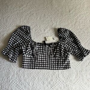 H&M Black and White Peasant Blouse